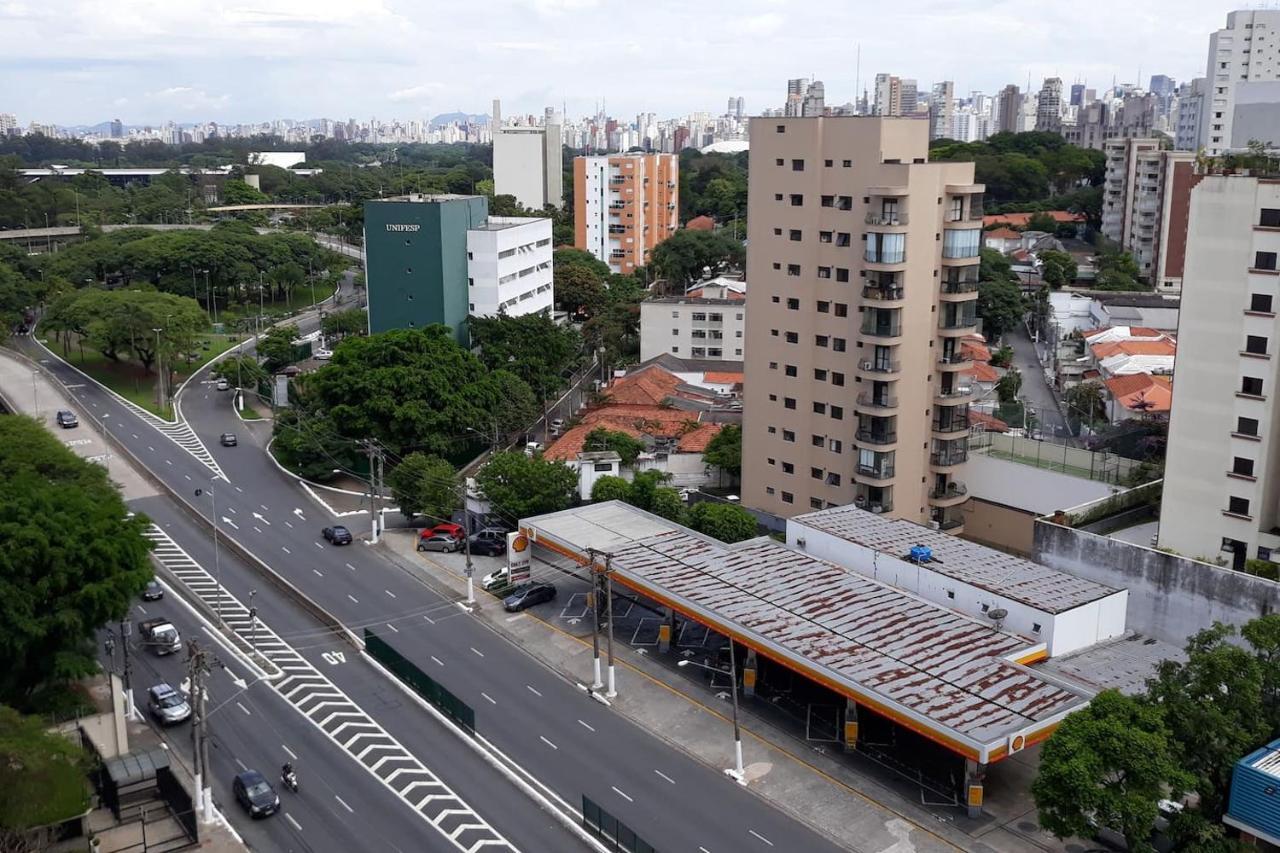 Flat Com Sacada - Regiao Ibirapuera Proximo Varios Hospitais E Unifesp Aparthotel São Paulo